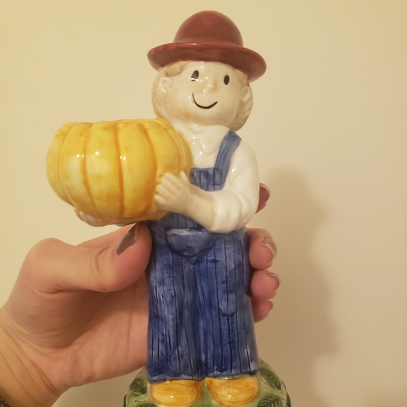 Farm Family Candle Holders - Picture 3 of 10